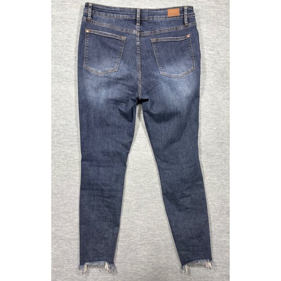 Judy Blue Jeans 15/32 Skinny Fit Distressed Hem Jeans Shark Bite - Picture 5 of 5